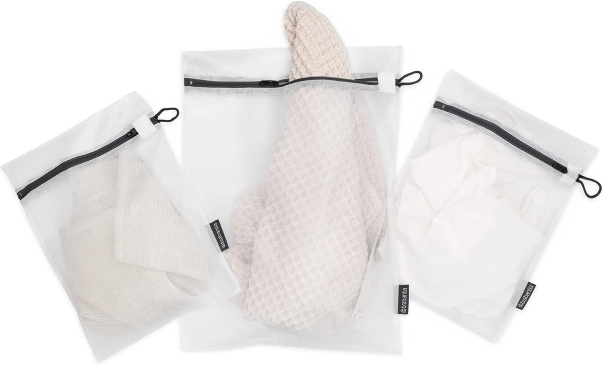 Brabantia 3-Pack Mesh Zip Up Laundry Bags (White) for Washing Machine Delicates, Face Masks, Socks, Bras (1 x Medium, 2 x Small) Organizer, Travel Bags