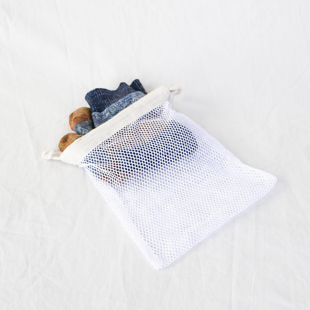 Simple Ecology Organic Cotton Mesh Laundry Bag – Set of 3 (L,M,S)